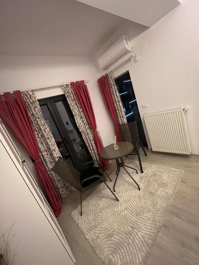 Eqinox Apartments Navodari Luaran gambar