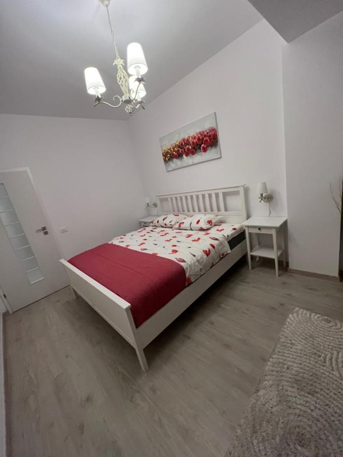Eqinox Apartments Navodari Luaran gambar